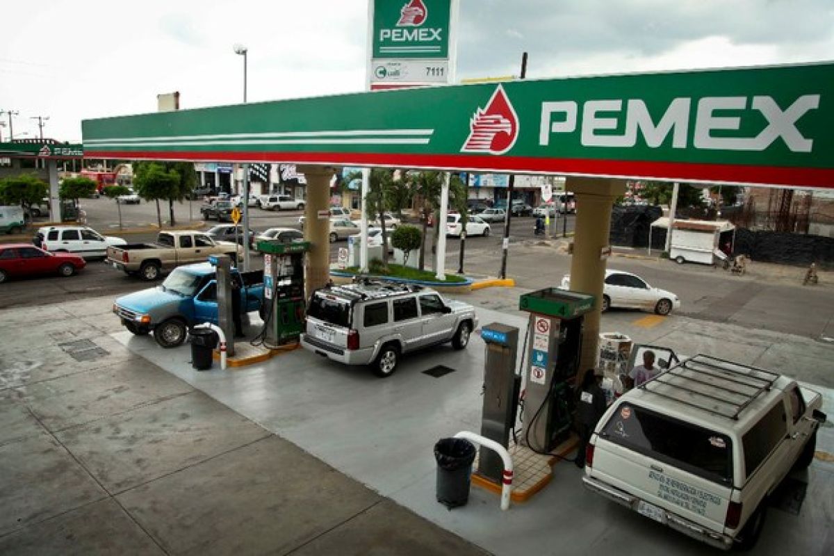 El país recibirá 12 mil millones de dólares en inversión con la liberación de las gasolinas de acuerdo con los cálculos de la Comisión Reguladora de Energía. El país recibirá 12 mil millones de dólares en inversión con la liberación de las gasolinas de acuerdo con los cálculos de la Comisión Reguladora de Energía.