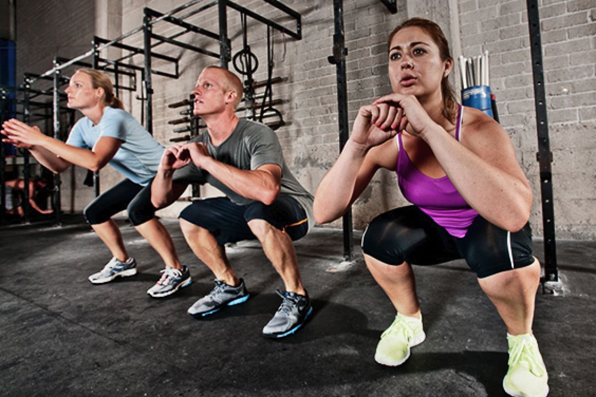 Los entrenamientos por intervalos de alta intensidad propone reducir el tiempo de ejercicio y quemar las suficientes calorías para llevar una vida saludable. Los entrenamientos por intervalos de alta intensidad propone reducir el tiempo de ejercicio y quemar las suficientes calorías para llevar una vida saludable.
