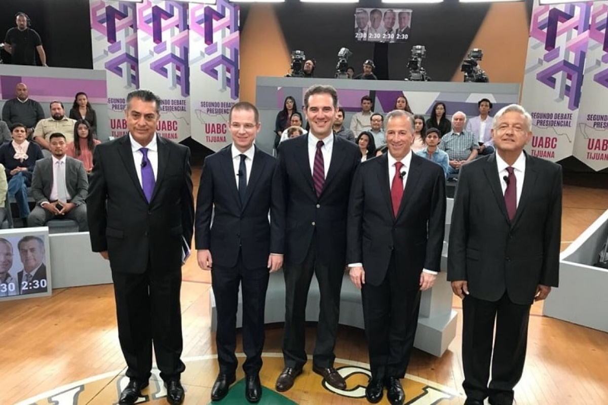 Durante los debates los candidatos aprovechan y sueltan propuestas que muchas veces no se encuentran en sus plataformas electorales. Durante los debates los candidatos aprovechan y sueltan propuestas que muchas veces no se encuentran en sus plataformas electorales.