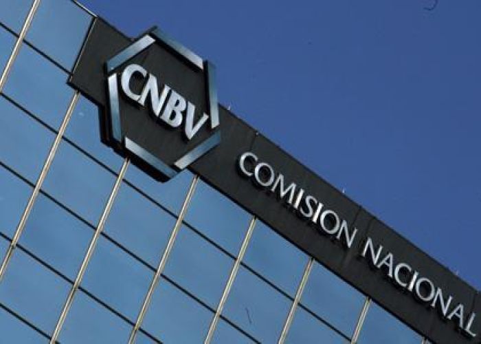 Banamex dice acatar el mandato de la CNBV y haber pagado la multa.