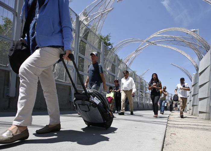 Banxico sostiene que sí es posible que 3.9 millones de turistas fronterizos no hayan generado impacto económico.