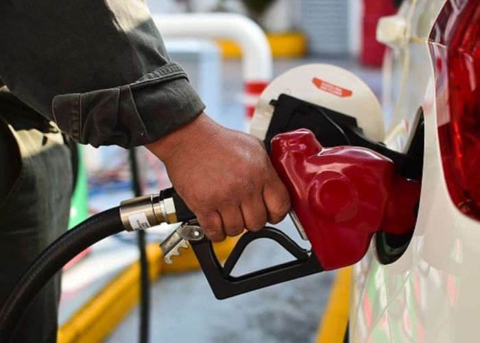 En la Ciudad de México, la gasolina de menor octanaje se venderá en un máximo de 15.87 pesos por litro.
