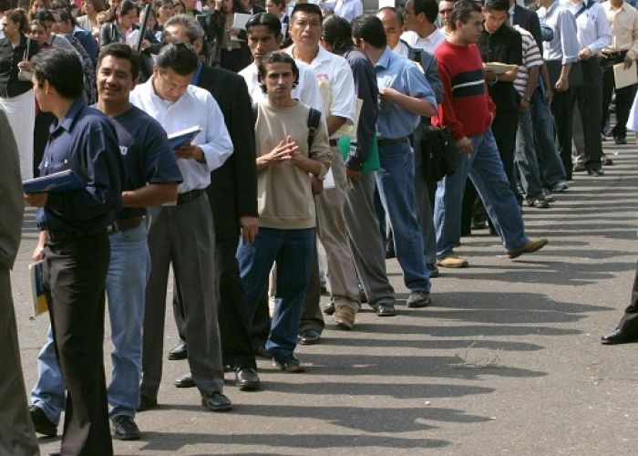 La creación de empleos en lo que va del sexenio de EPN no ofrece oportunidades salariales para los jóvenes principalmente (Foto: AC Noticias)