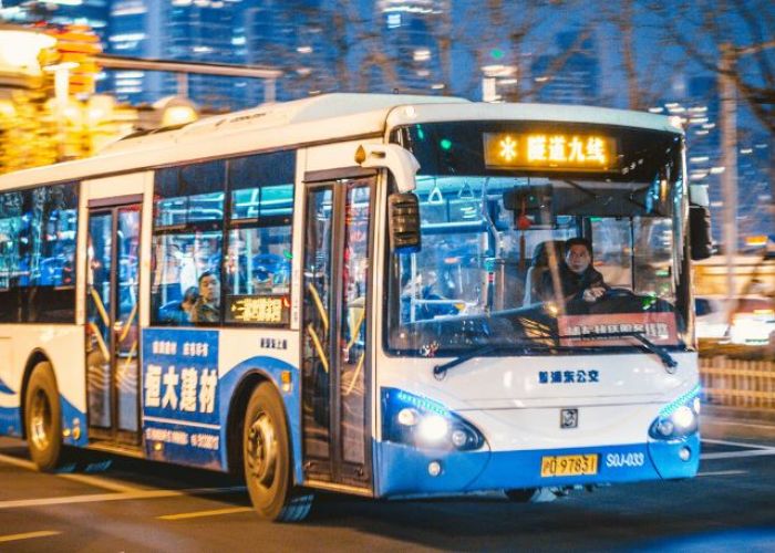 Shenzhen cuenta con más de 16 mil autobuses eléctricos en toda la ciudad. Foto: hans-johnson/flickr