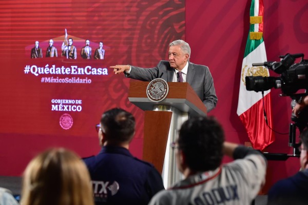 El presidente Andrés Manuel López Obrador en conferencia de prensa en Palacio Nacional el 22 de abril.