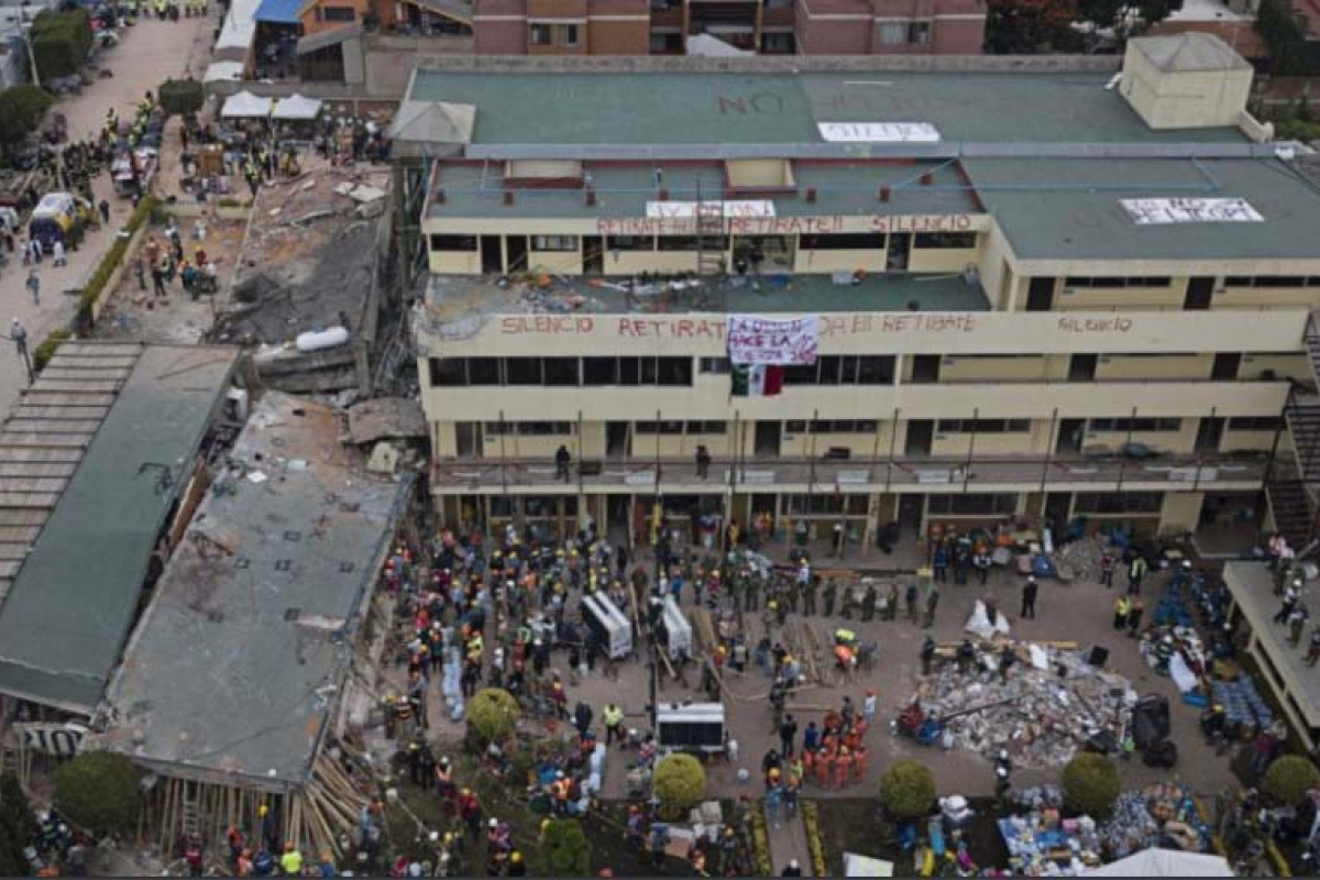Según testimonios la negligencia fue lo que realmente ocasionó la muerte de alumnos y profesores del Colegio Enrique Rébsamen. Según testimonios la negligencia fue lo que realmente ocasionó la muerte de alumnos y profesores del Colegio Enrique Rébsamen.