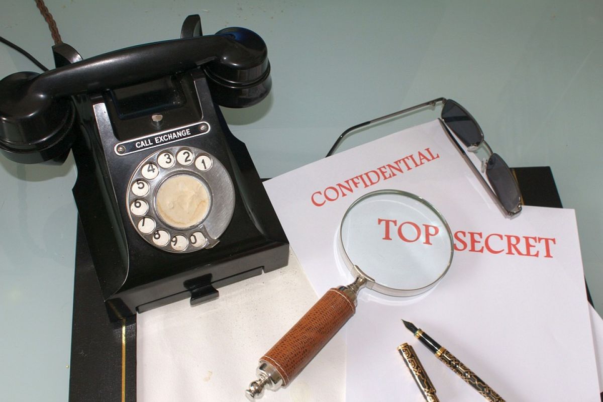 Los abogados de las víctimas de espionaje acusan a la PGR de falta de seriedad en la investigación. Los abogados de las víctimas de espionaje acusan a la PGR de falta de seriedad en la investigación.