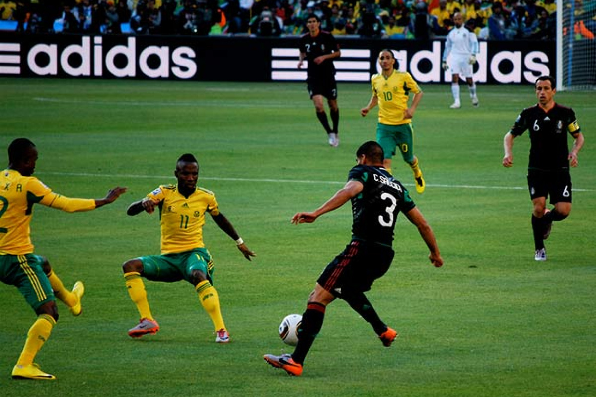 Defensores de derechos humanos instaron a la FIFA a actuar frente al gobierno ruso si viola derechos de activistas y otros grupos (Foto: Celso Flores) Defensores de derechos humanos instaron a la FIFA a actuar frente al gobierno ruso si viola derechos de activistas y otros grupos (Foto: Celso Flores)