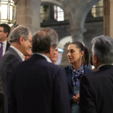 Claudia Sheinbaum, aún Jefa de Gobierno de la CDMX, con empresarios en febrero 2023 (Foto: X @Claudiashein) 