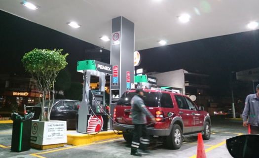 Gasolinera.