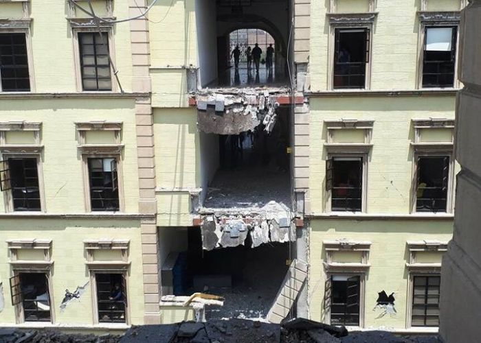 El colapso de los puentes en el Tec de Monterrey Ciudad de México durante el sismo del 19 de septiembre dejaron un saldo mortal de cinco estudiantes. 