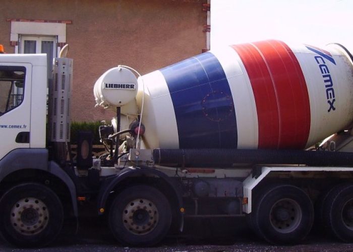 El flujo operativo de Cemex creció 1.7% al registrar 12 mil 167 mdp en el cuarto trimestre de 2018.