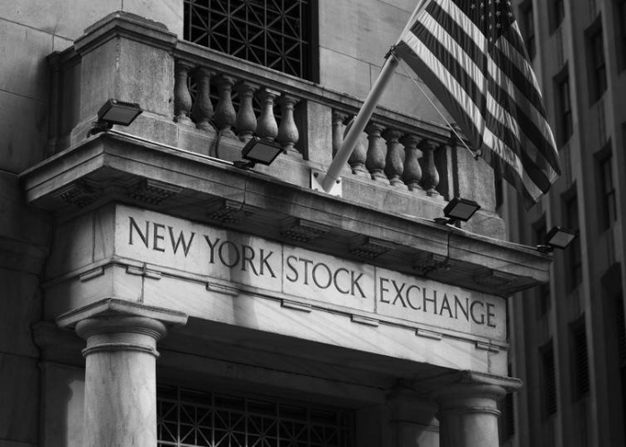 Fachada de la Bolsa de Valores de Nueva York (Foto: Pexels)